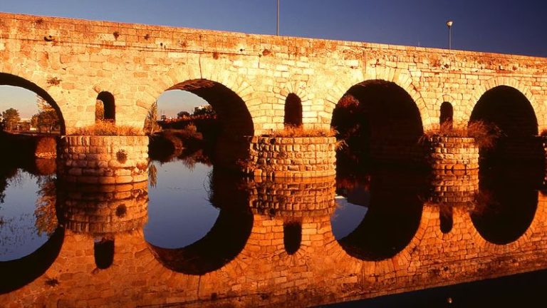 Puente Albarregas